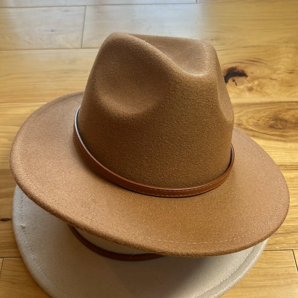 NWT DNMC Tan Vegan Felt Fedora Hat w/Faux Leather Band